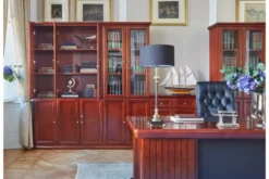 Armadio 3 ante per ufficio o studio in stile classico PRESTIGE C730B