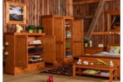 Armadio legno massello pino miele 2 ante shabby toscano