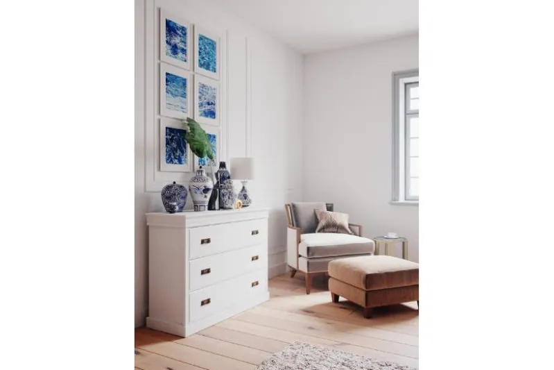 Comò in legno massello di pino bianco shabby chic toscano
