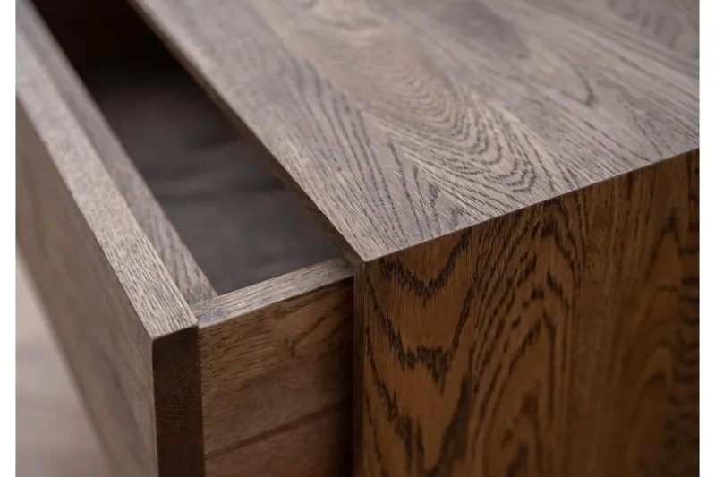 Comodino in legno massello di rovere naturale affumicato