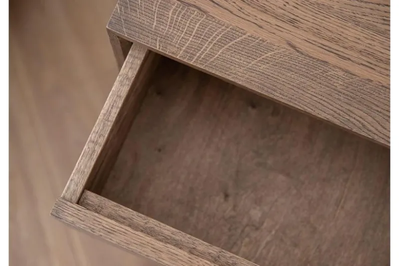 Comodino in legno massello di rovere naturale affumicato