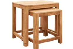 Coppia di tavolini in legno massello di rovere oliato