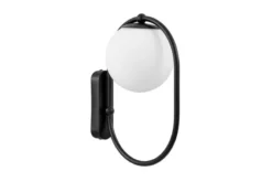 Lampada da parete a sfera bianca e struttura nera PANARI W1