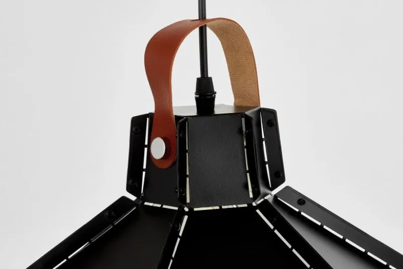 LAMPADA DA SOFFITTO NERA CONA W1