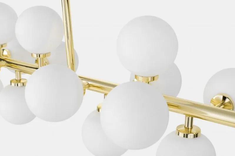 Lampadario a sfera con asta dorata PETRICA W16