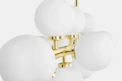 Lampadario a sfera con asta dorata PETRICA W16