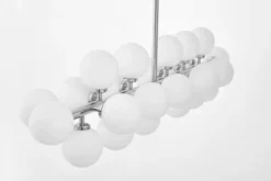 Lampadario a sospensione palle bianche ramo cromato PETRICA W24