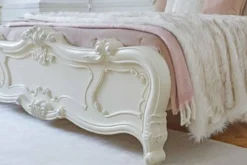 Letto classico imbottito con cornice in legno avorio 180 X 200 BELLA 976