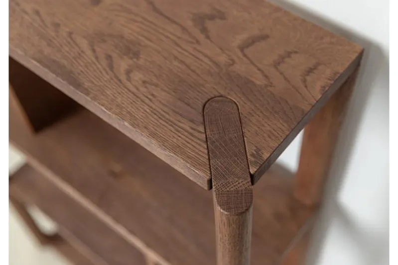 Mensola libreria design moderno in rovere massello tabacco
