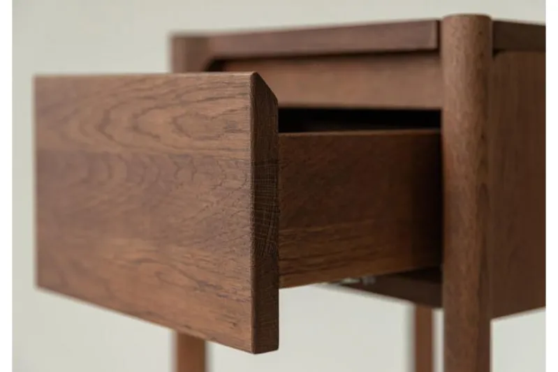 Mobiletto alto moderno rovere massello tabacco