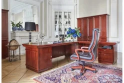 Poltrona per scrivania in pelle marrone Ambassador