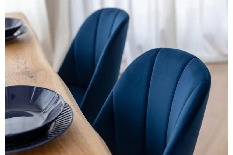 Poltroncina blu imbottita BRENO