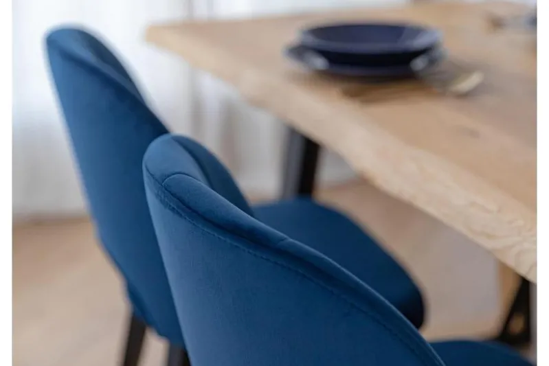 Poltroncina blu imbottita BRENO