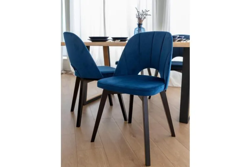 Poltroncina blu imbottita BRENO