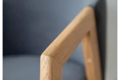Poltroncina moderna velluto grafite e rovere FORIO