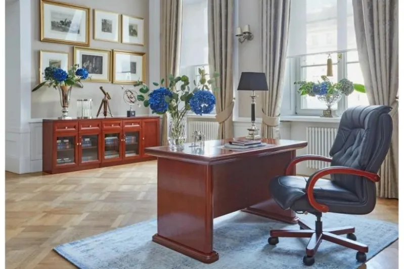Scrivania da studio classica in legno PRESTIGE B620 1,3 Metri