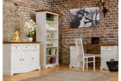 Scrivania shabby chic in pino massello bianco con piano rovere
