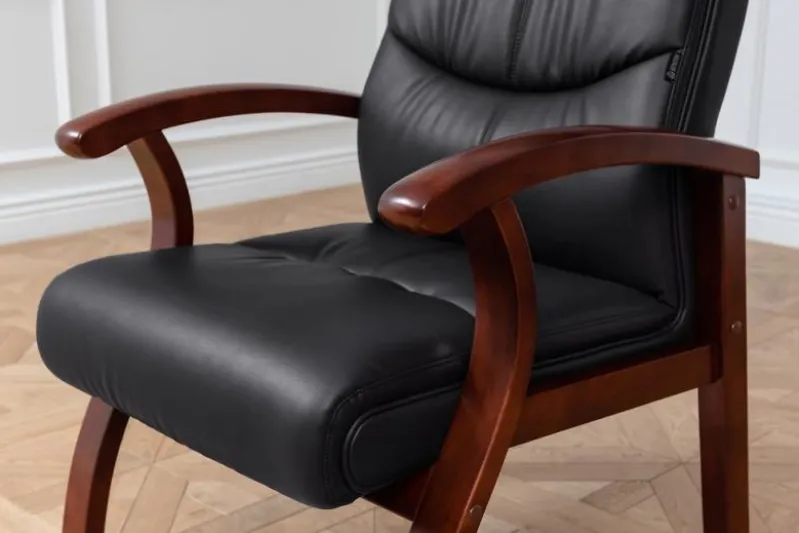 Sedia da conferenza Comforte in pelle Nero