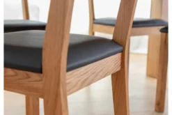 Sedia in massello di rovere seduta imbottita nera ecopelle PRATO
