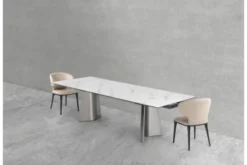 Sedia in tessuto beige moderna SERENE