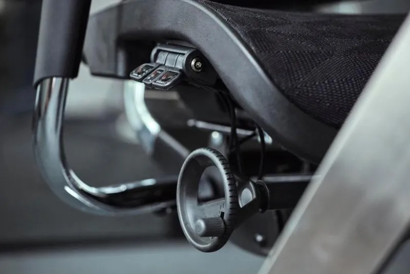 Sedia per ufficio ergonomica Ergo 700 Nero