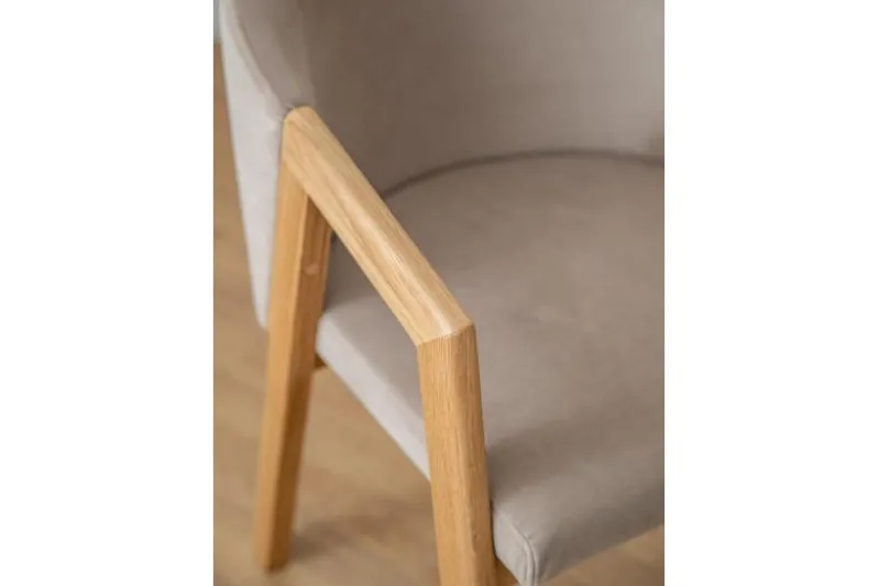 Sedia poltroncina rovere massello e velluto beige FORIO