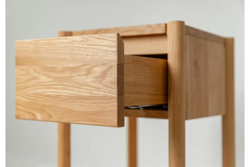 Tavolino basso con cassetto rovere massello oliato