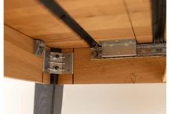 Tavolo allungabile in rovere massello con gambe nero da 120 a 165 cm Orbetello