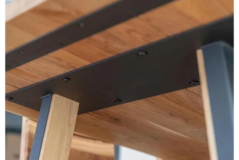 Tavolo legno rovere massello scortecciato gambe nere in metallo 90x180 GAVARDO